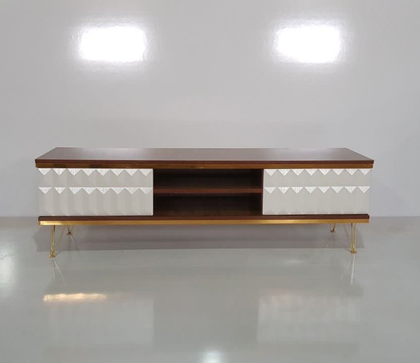 میز تلویزیون مدل روژین.